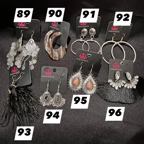 Fashionable Earrings - Picture 3 of 10